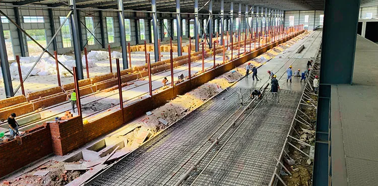 Forno a galleria per la cottura di mattoni e ceramiche e piastrelle con controllo automatico della temperatura e elevata efficienza termica 1